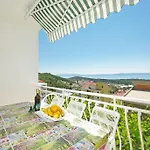 Senka * Makarska